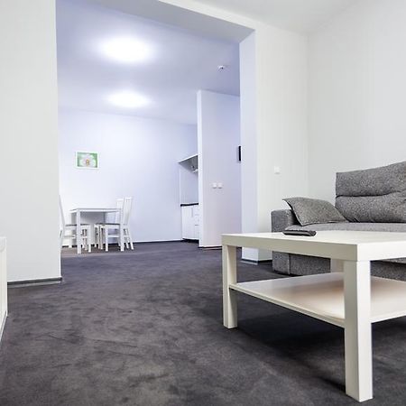Rakhiv Hotel & Apartments Екстериор снимка