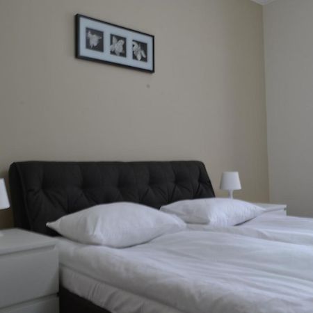 Rakhiv Hotel & Apartments Екстериор снимка